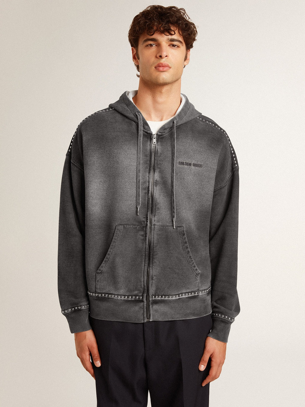 Sprayed effect anthracite sweatshirt with studs