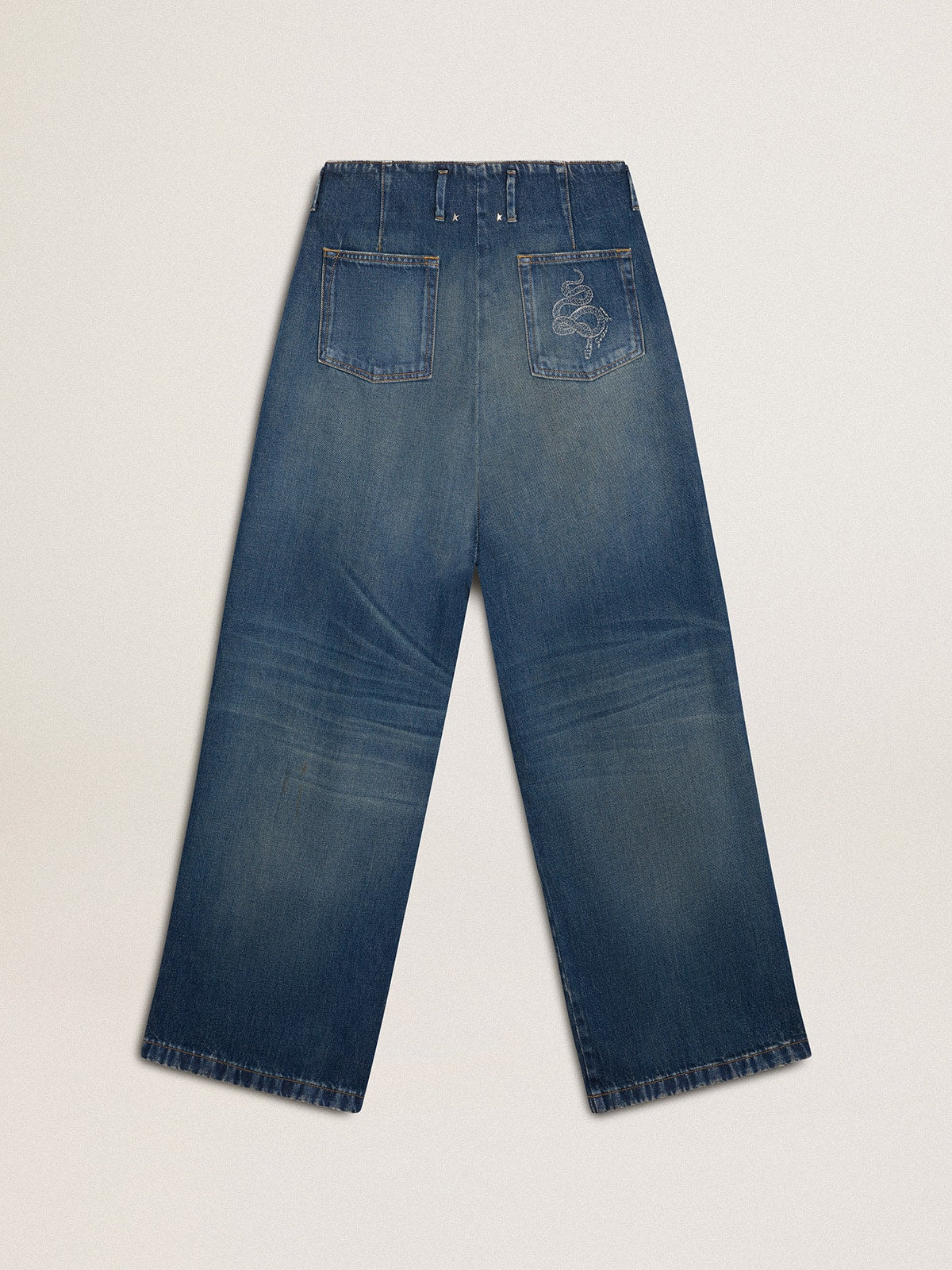 Women’s wide-leg medium wash CNY jeans