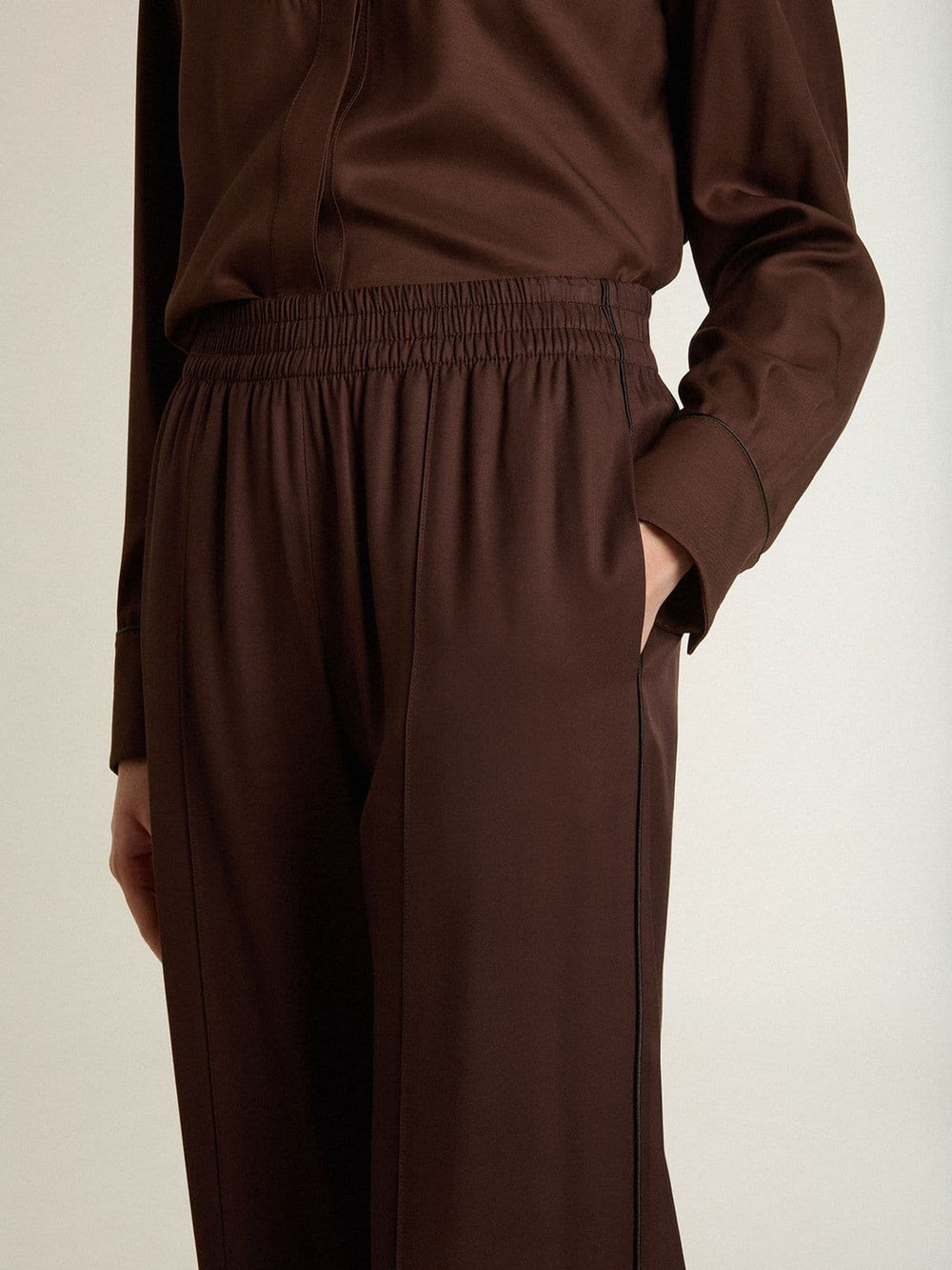 Women's brown jogging pants
