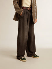 Women's medium-wash cotton pants