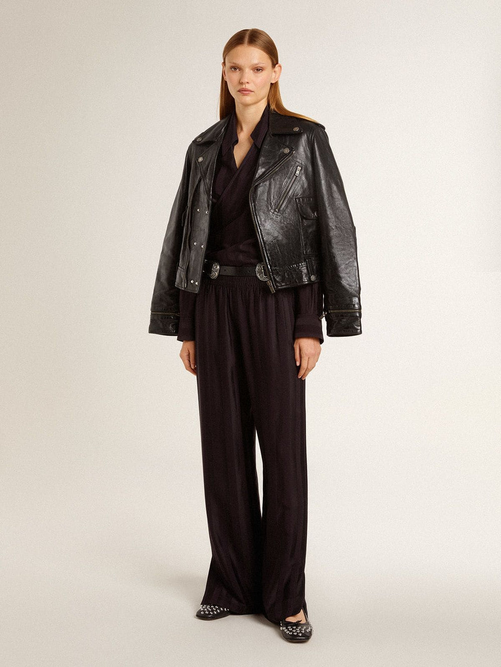 Women's joggers with ankle slit