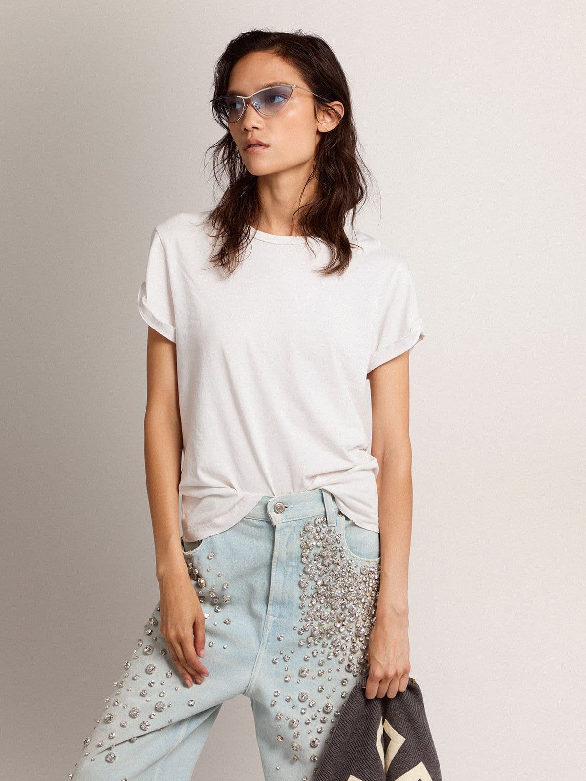Distressed regular-fit women’s T-shirt in white