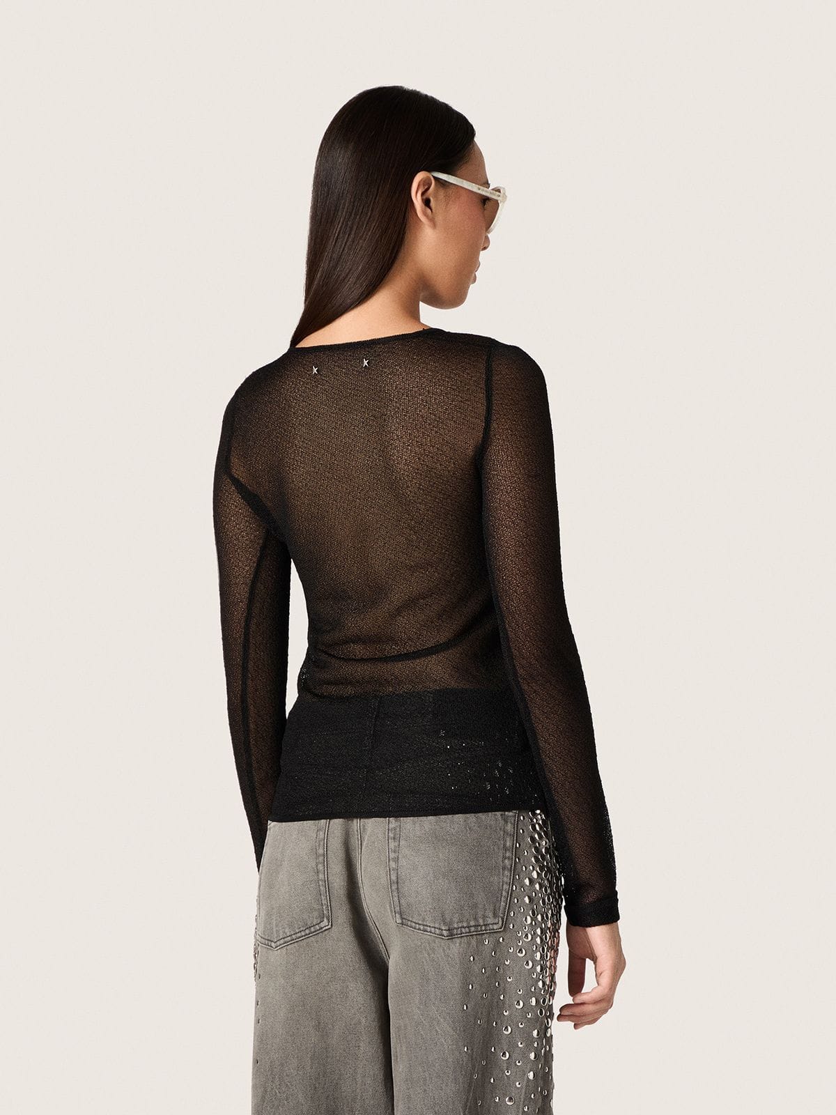 Women's crew-neck sweater with black floral jacquard pattern