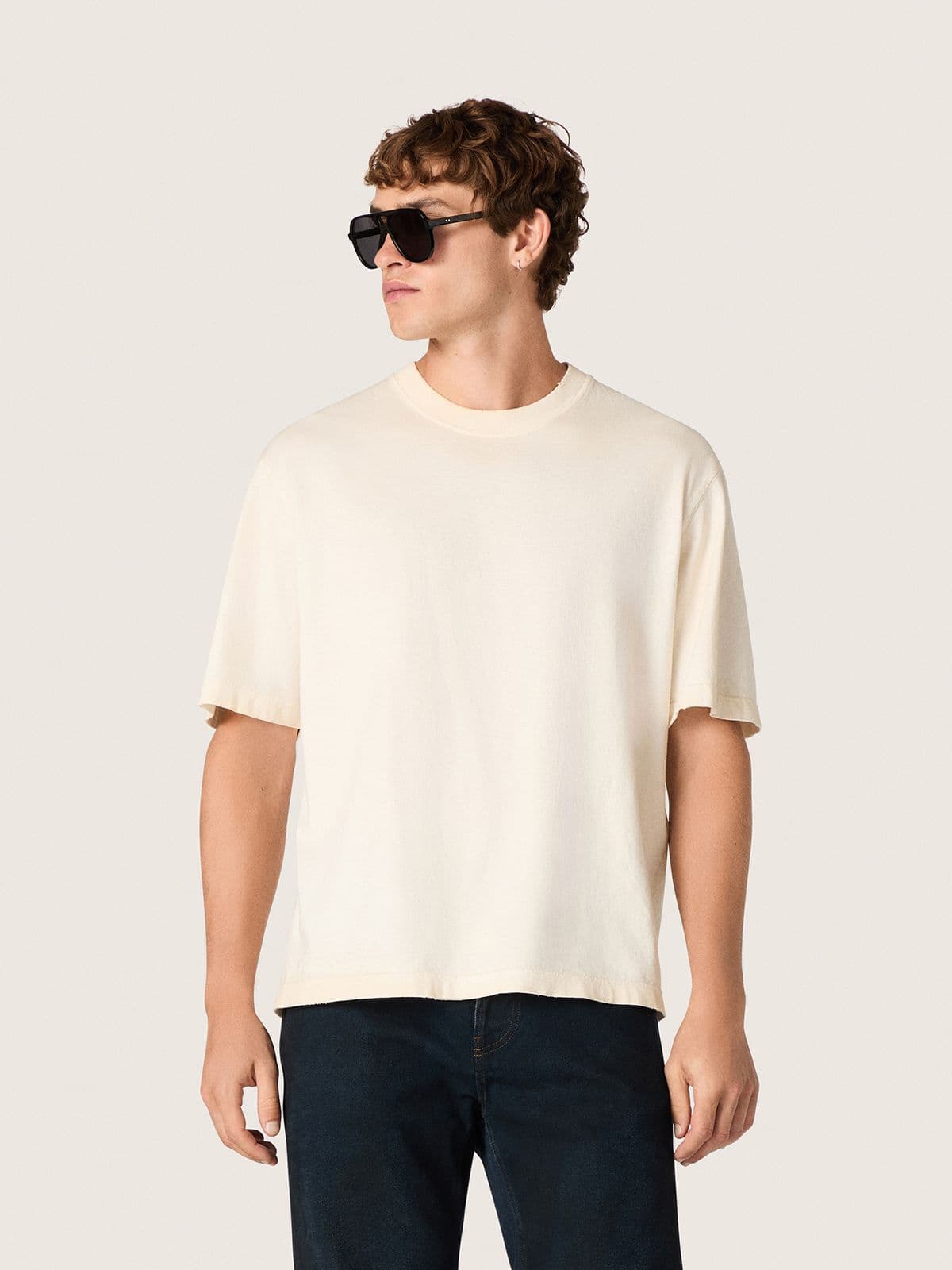 Star unisex cotton T-shirt in vintage white with black print on the back