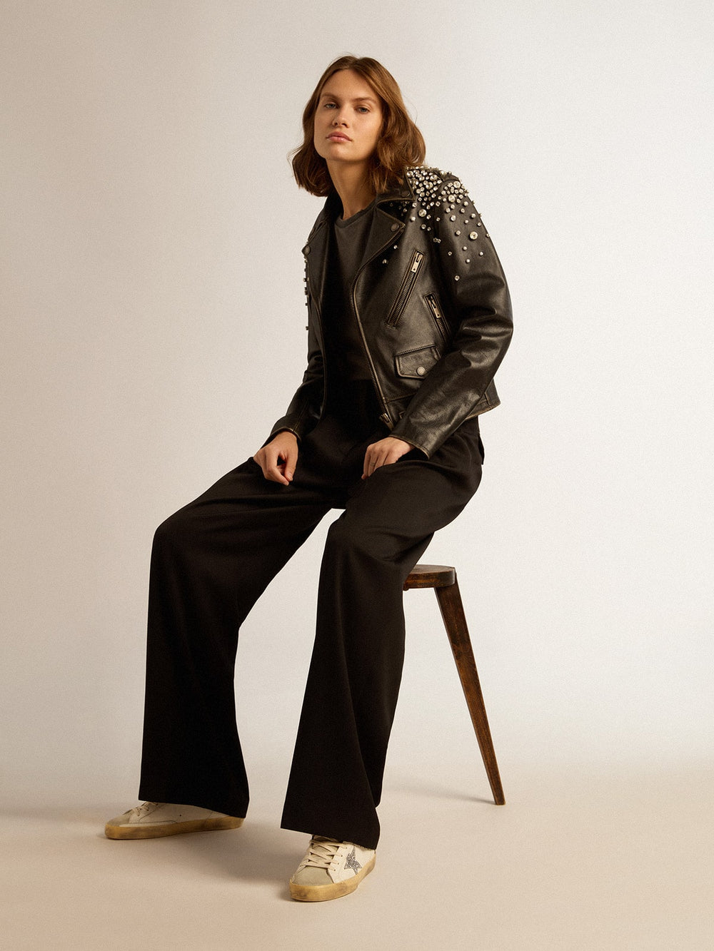 Distressed slim-fit T-shirt in anthracite gray