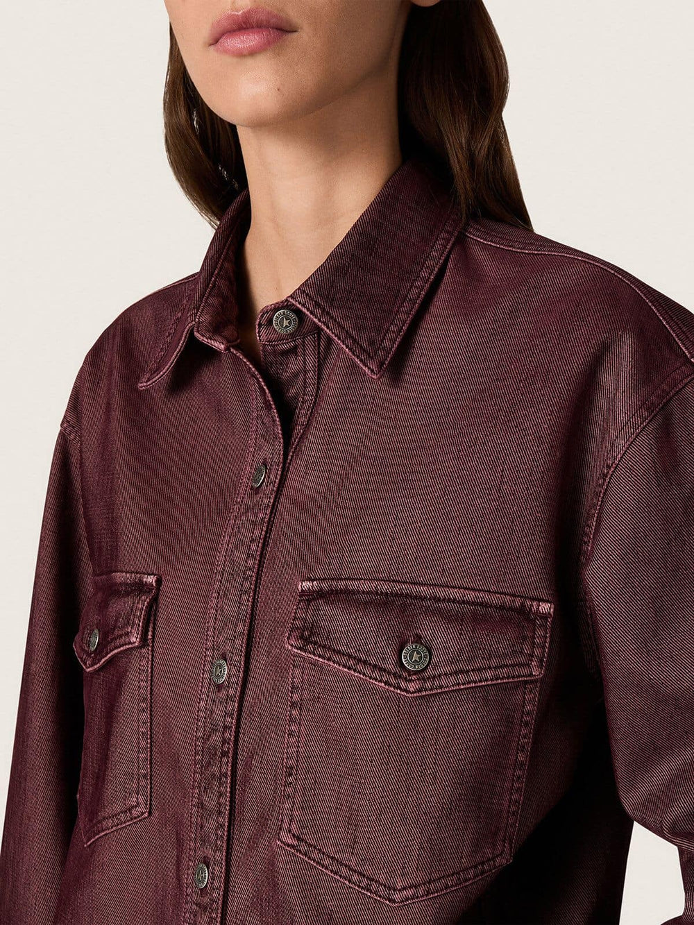 Women's shirt in burgundy denim