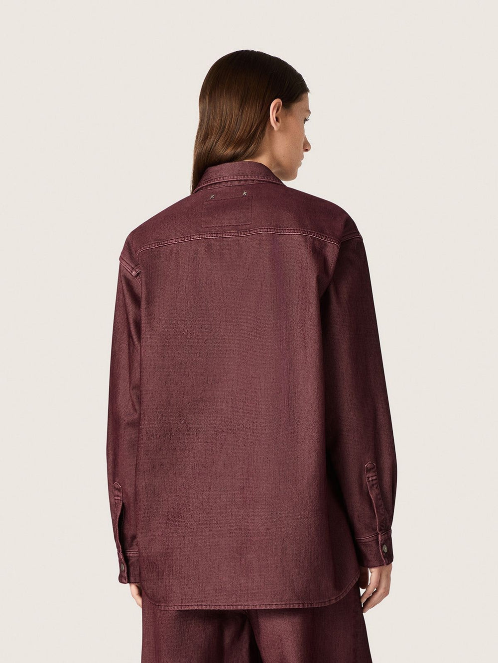 Women's shirt in burgundy denim