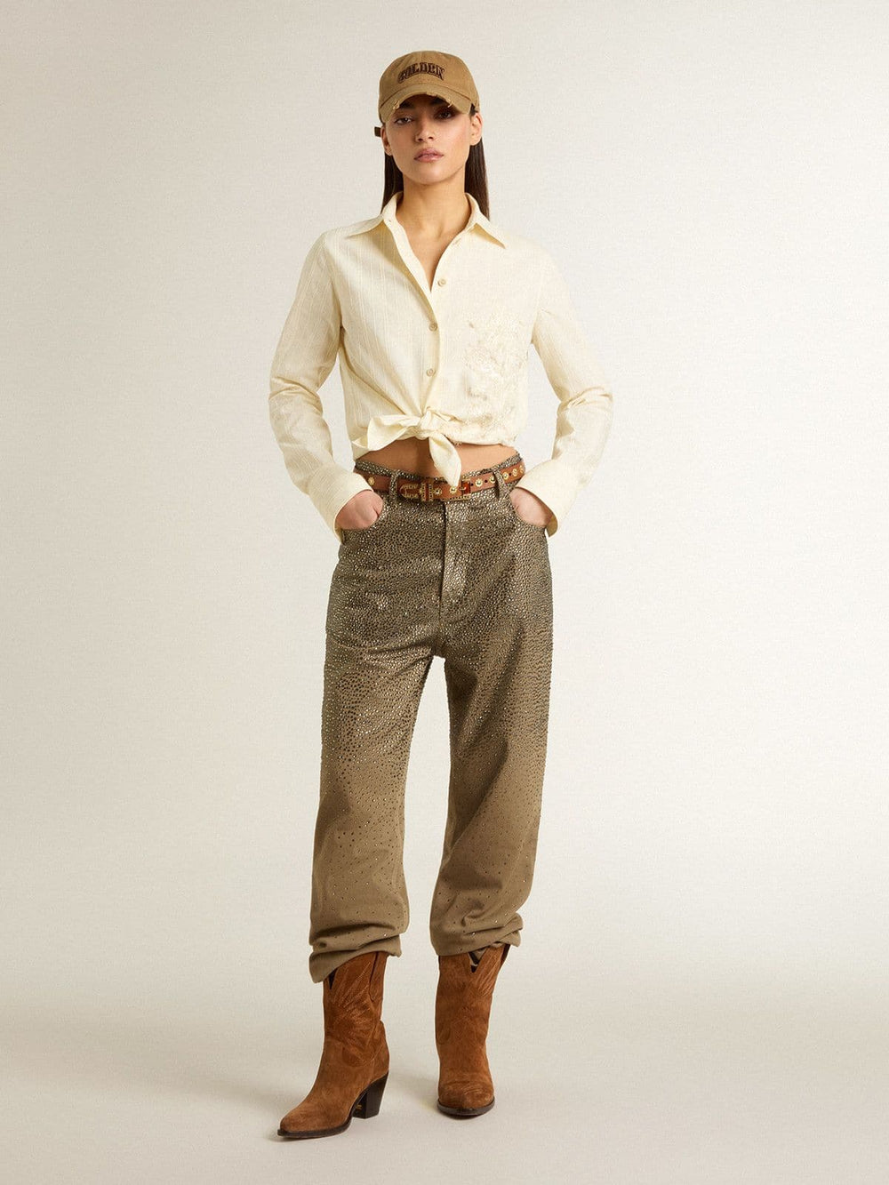 Women's cream-colored cotton shirt with floral embroidery