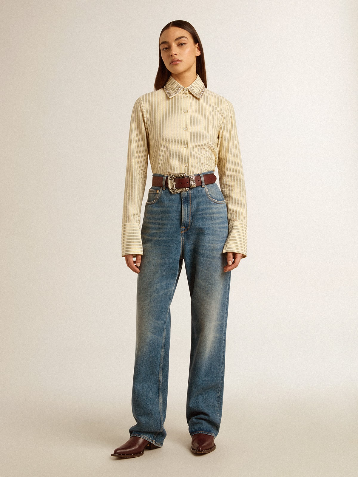 Ecru shirt with stripes and embroidered crystals