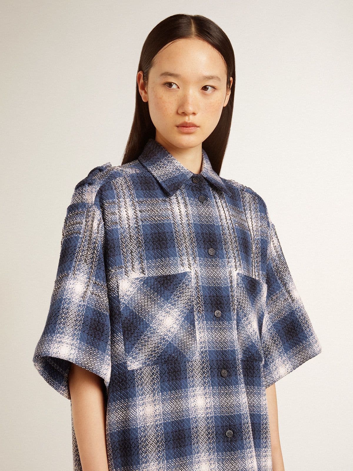 Women's short shirt dress with 3D checkerboard pattern and embroidery