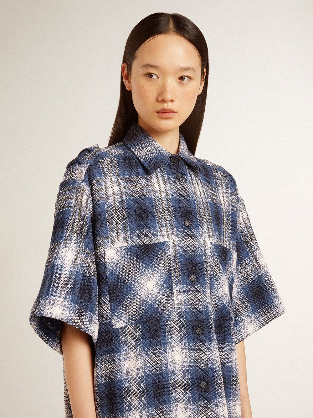 Women's short shirt dress with 3D checkerboard pattern and embroidery