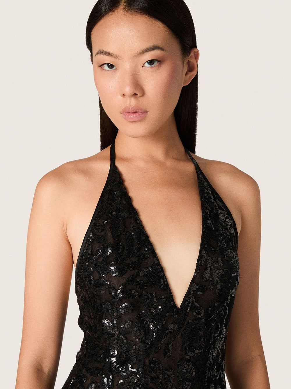 Women's long dress in tulle with floral embroidery in black sequins