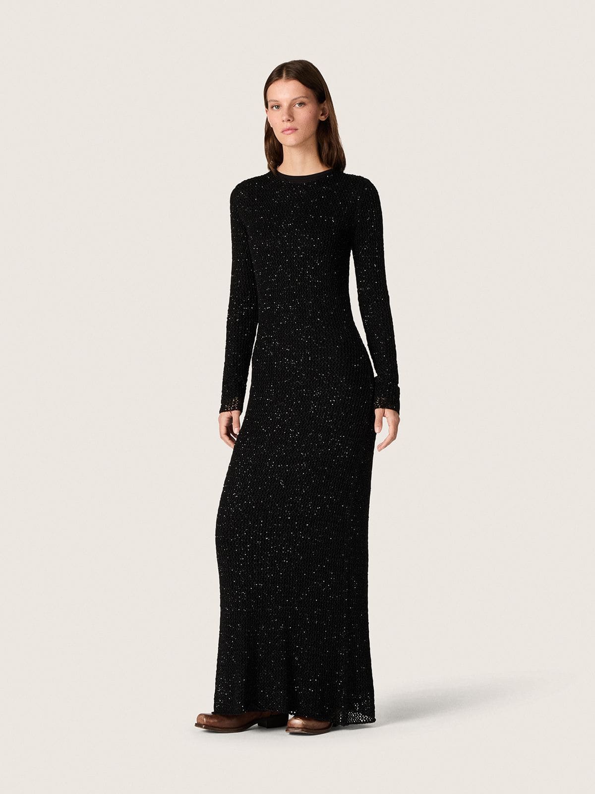 Women's long dress in black mesh with black sequins