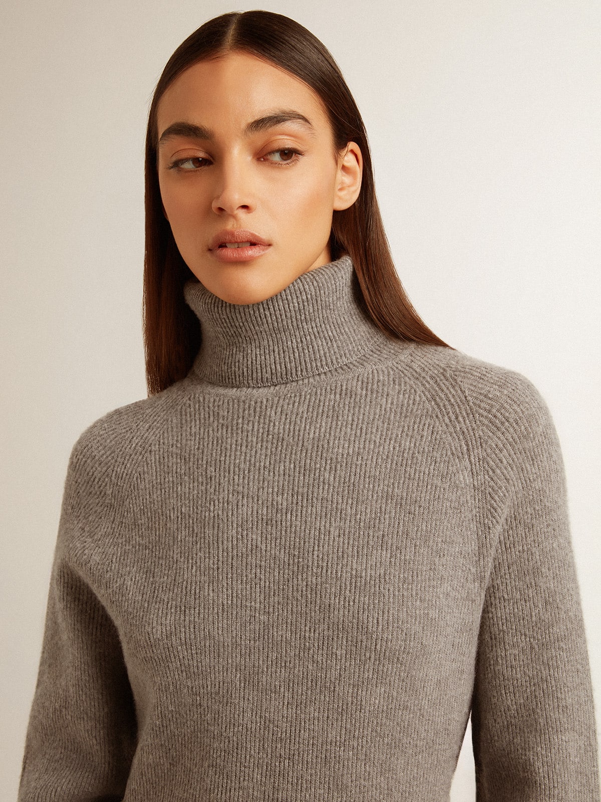 Gray melange ribbed woolen dress with high neck