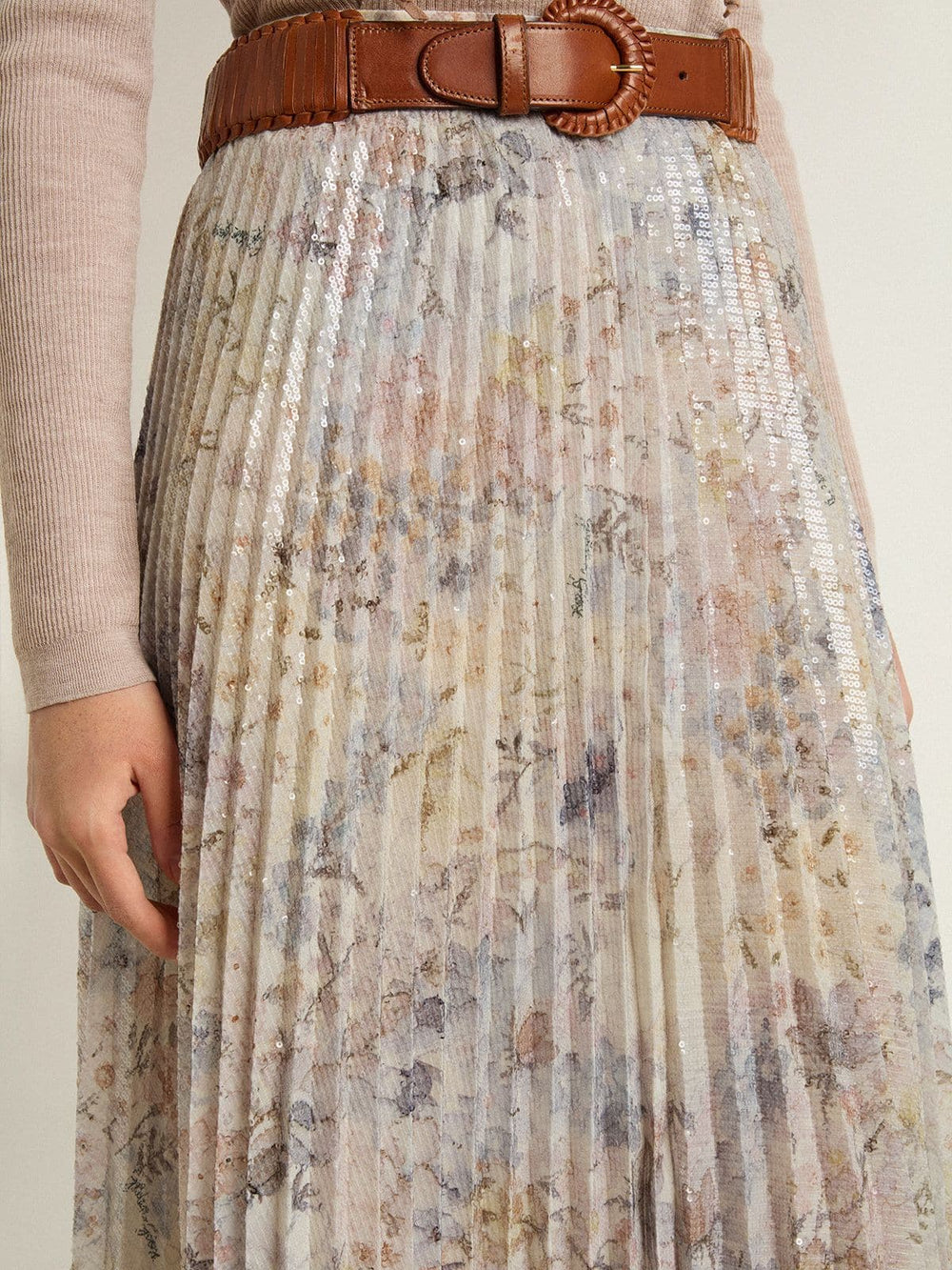 Women's long pleated skirt with multicolor floral sequin print