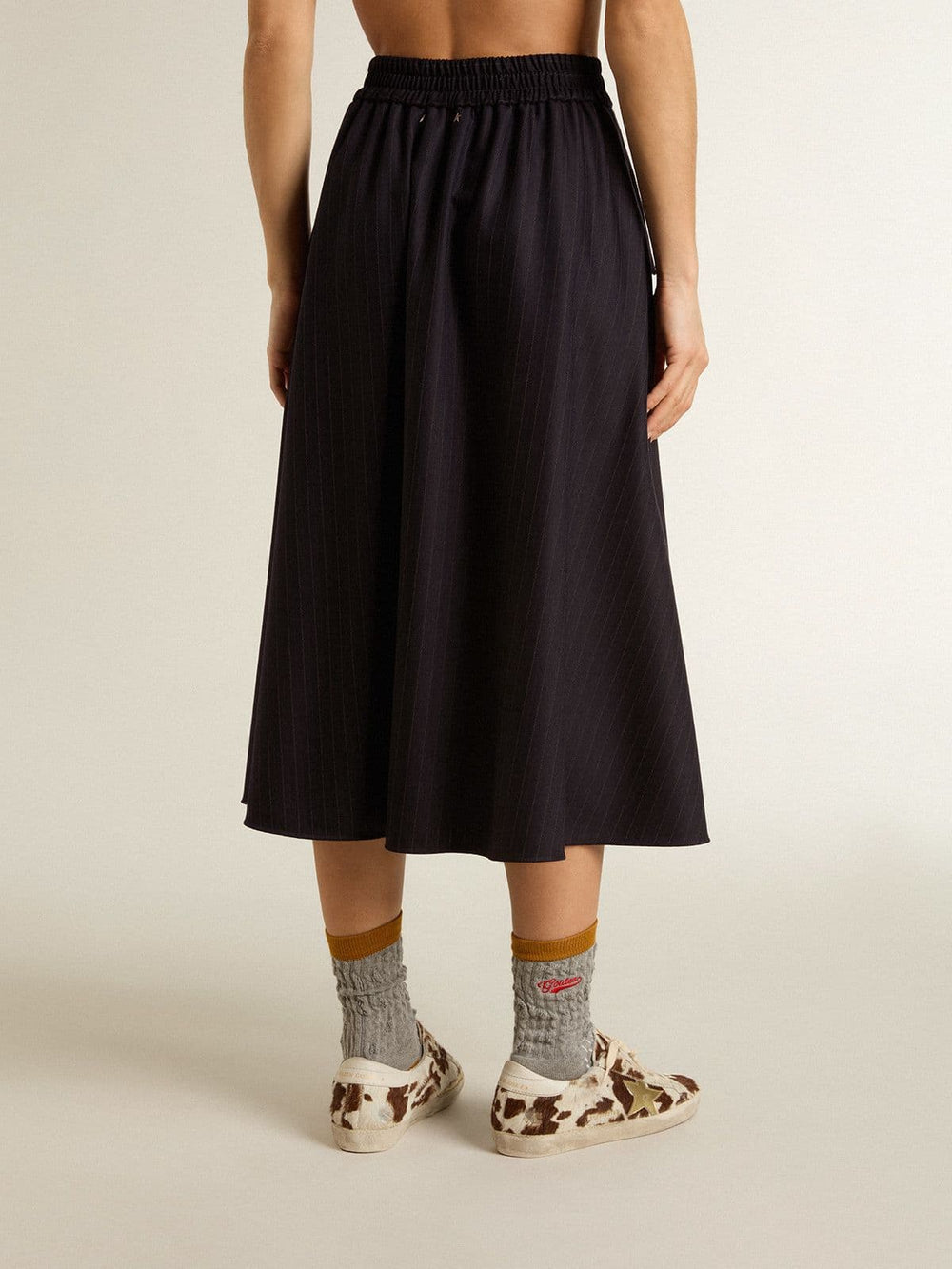 Women’s midnight blue wool skirt