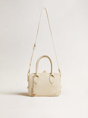Vita Bag in butter-colored leather with gold details
