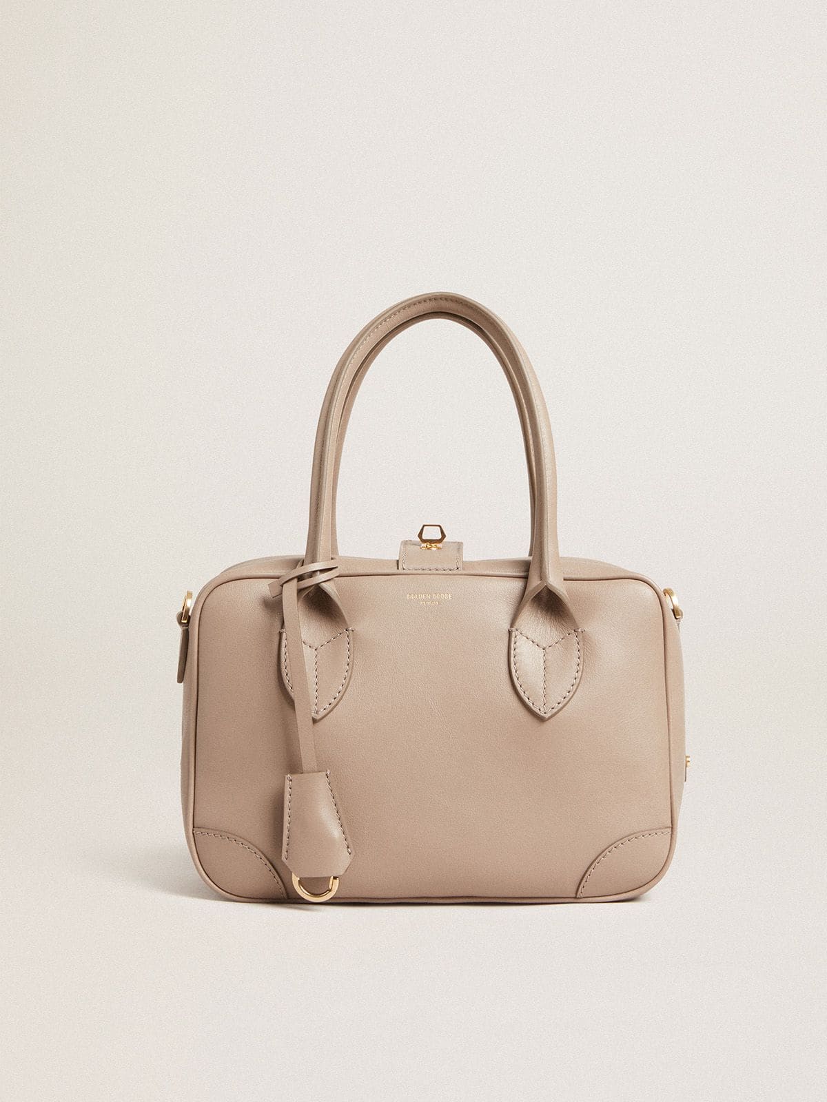 Vita Bag in taupe leather with gold details