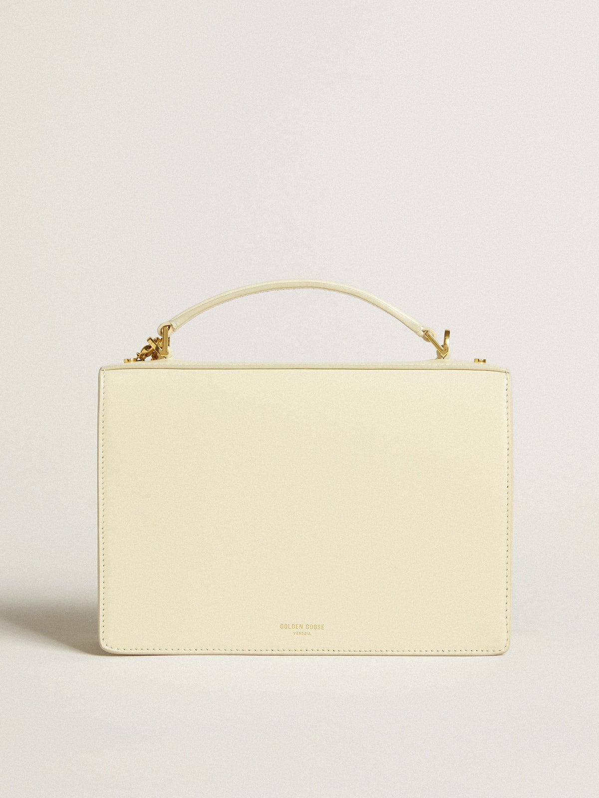 Venezia Bag in butter-colored boarded leather with double charm