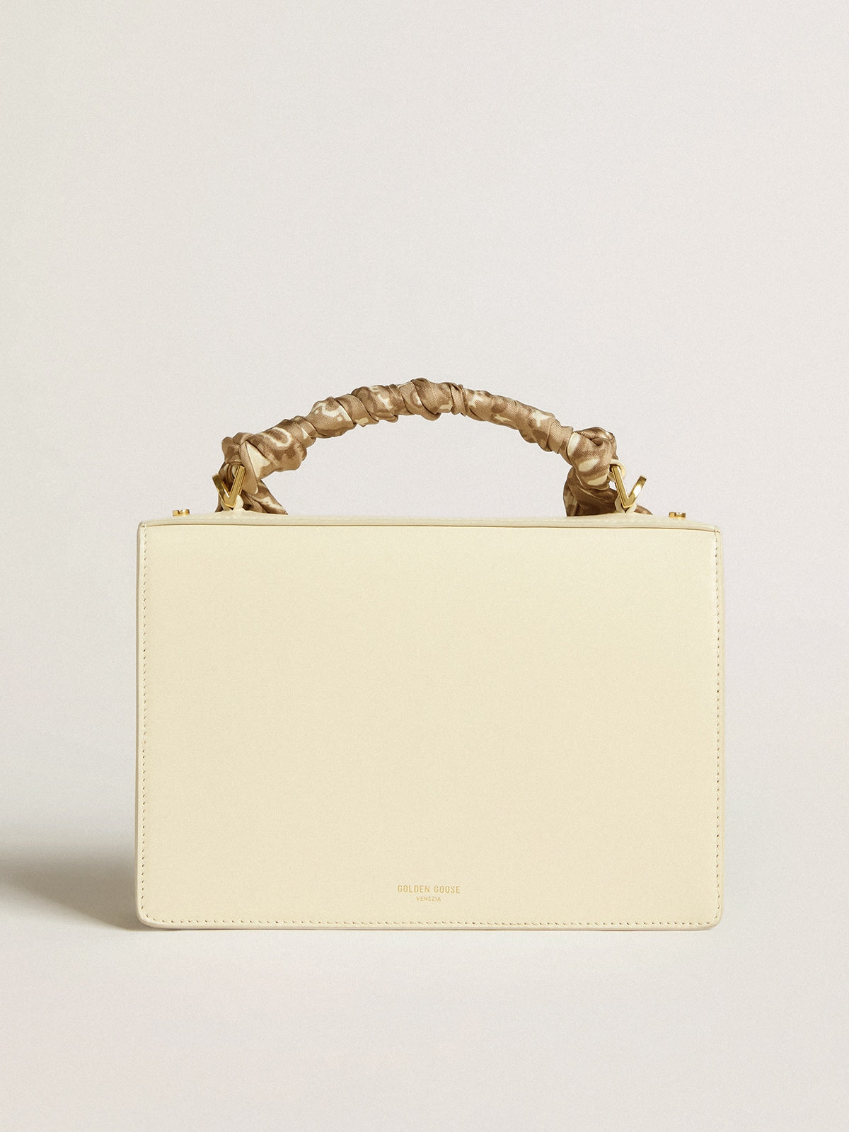 Venezia Bag in butter-colored boarded leather with silk scarf