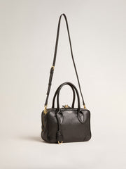 Vita Bag in black sheepskin leather with gold details