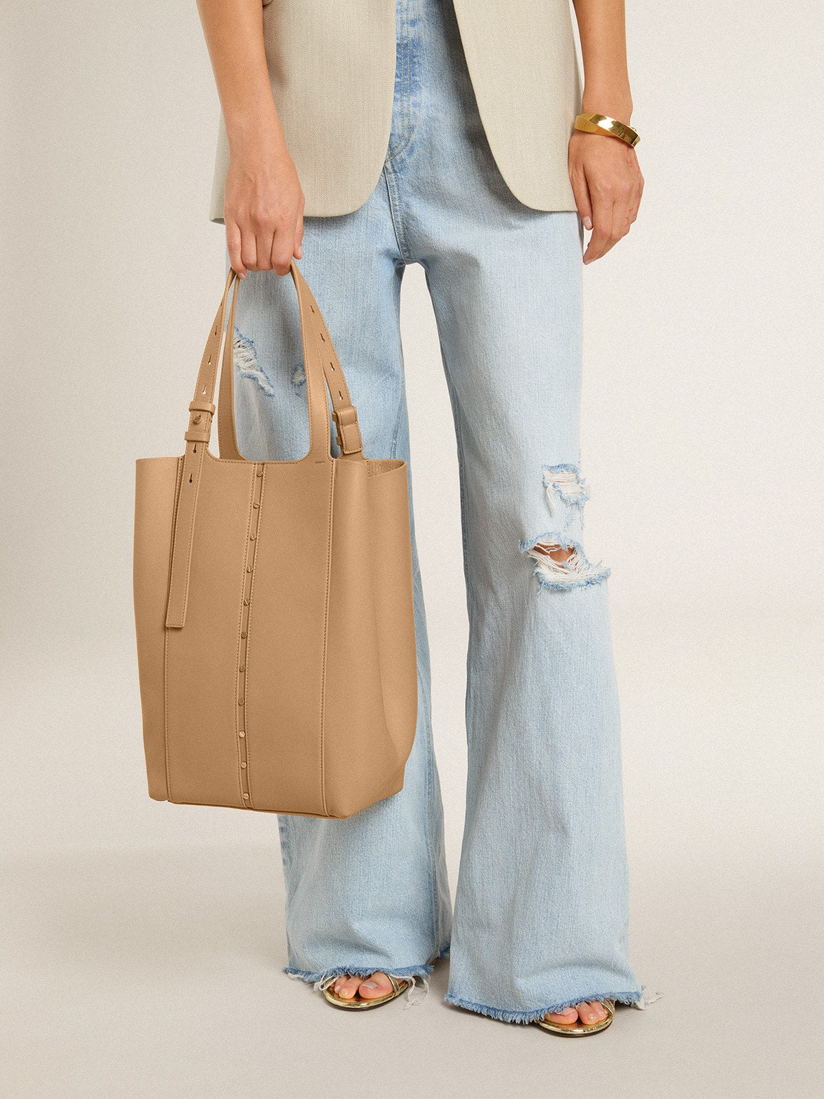 24/7 Bag North South in cappuccino-colored leather with adjustable handles
