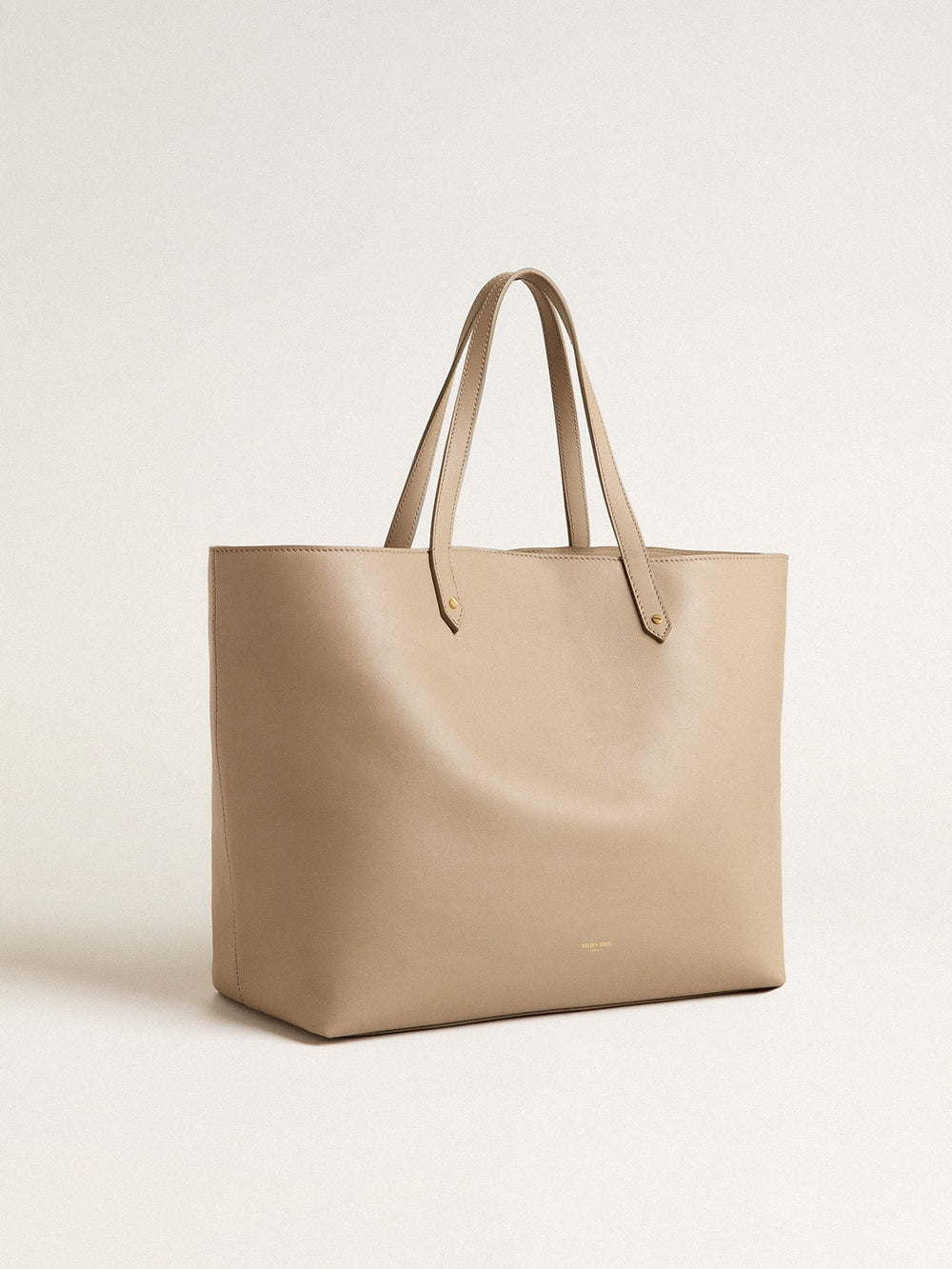 Dove-gray Pasadena Bag in smooth leather with gold logo