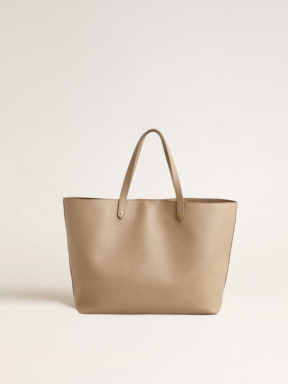 Dove-gray Pasadena Bag in smooth leather with gold logo