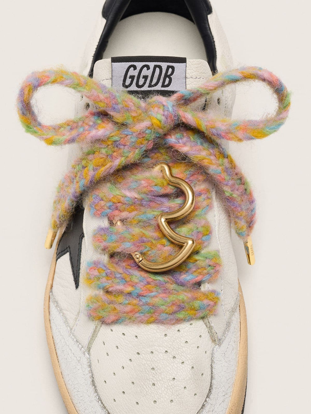 Skins multicolor wool laces with duck-shaped snap hook