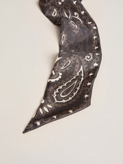 Ribbon in black silk twill with paisley pattern