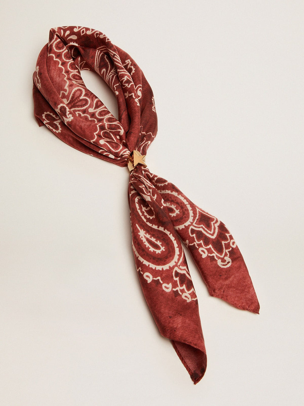 Ring in antique gold color