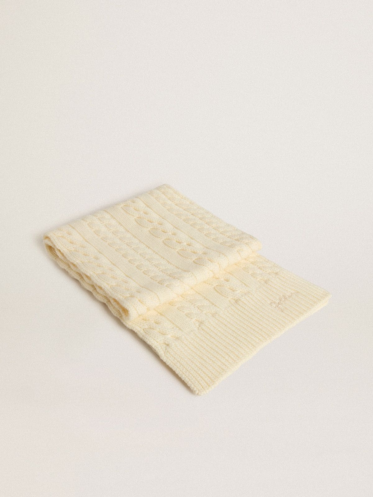 White wool scarf with embroidery