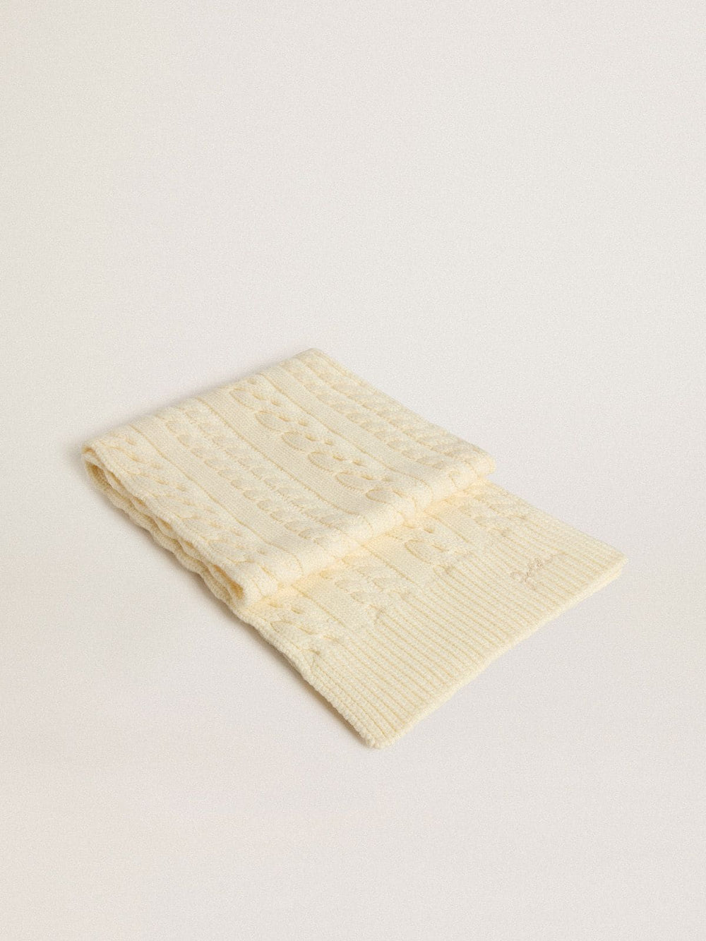 White wool scarf with embroidery