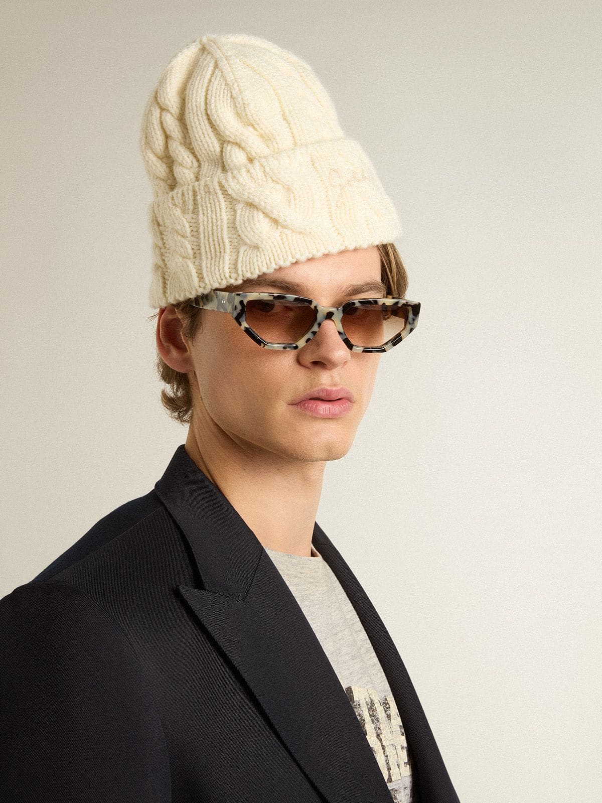 Jackie square sunglasses with tortoiseshell pattern