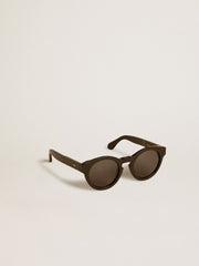 Square style Panthos sunglasses with black frame and lenses