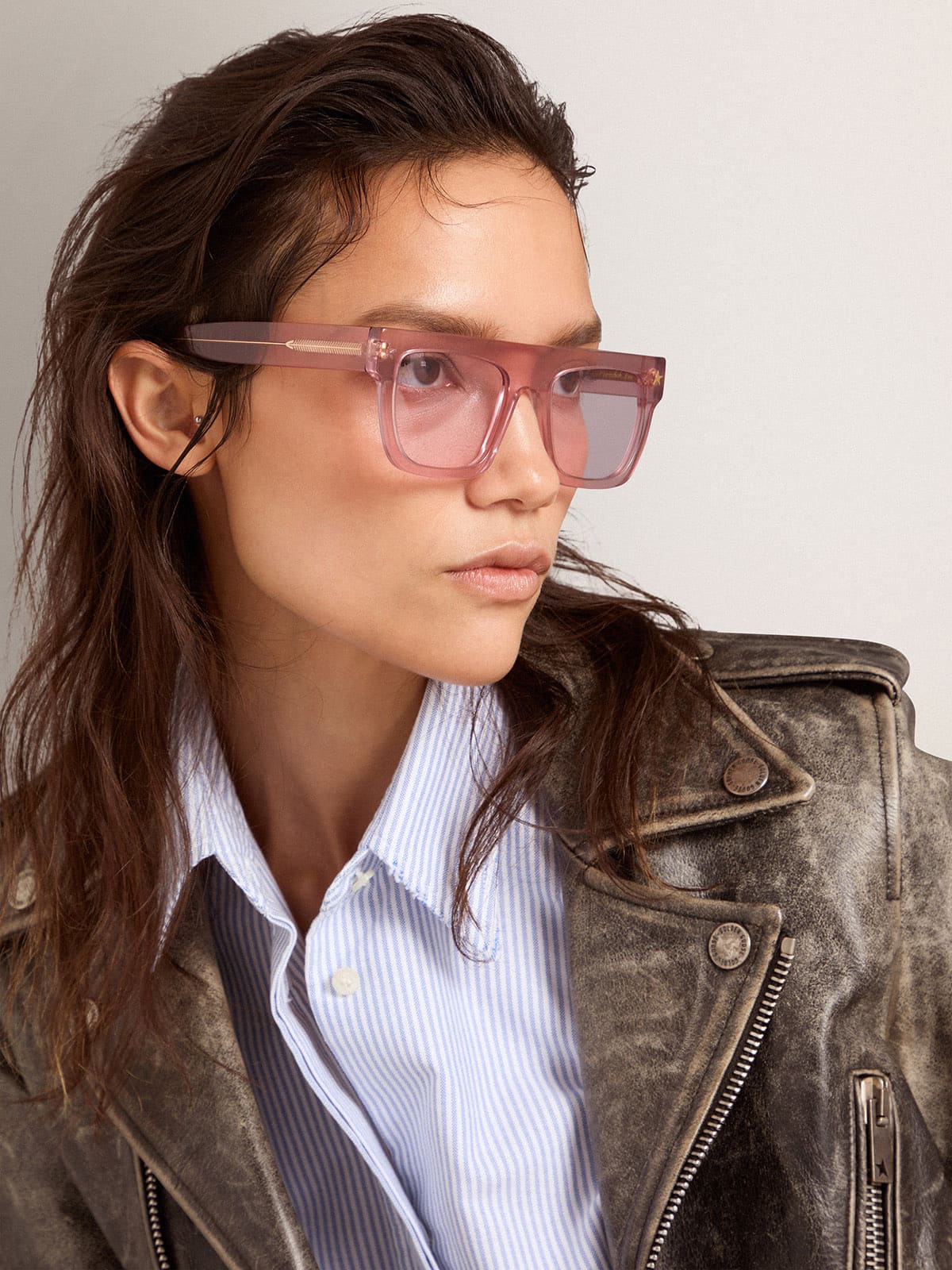 Square-style Sunframe Jamie with clear pink frame and pink lenses