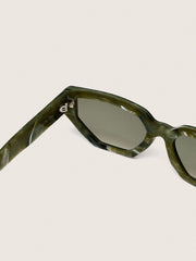Jamie rectangular sunglasses with green marble effect frame
