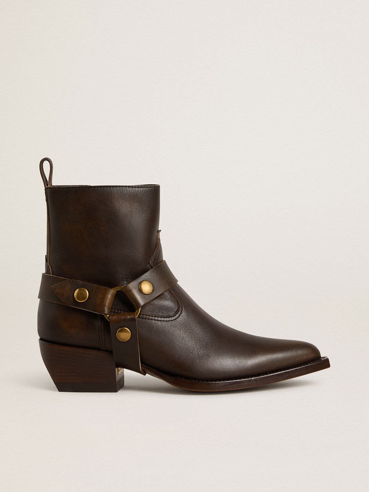 Low Debbie boots in dark brown leather with removable buckle
