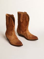 Low Wish Star boots in cognac-colored suede with inlay star