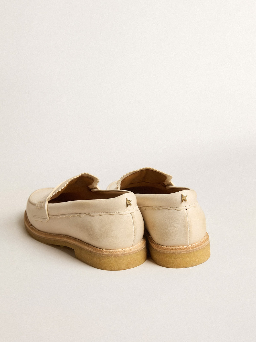 Jerry loafer in butter-white leather