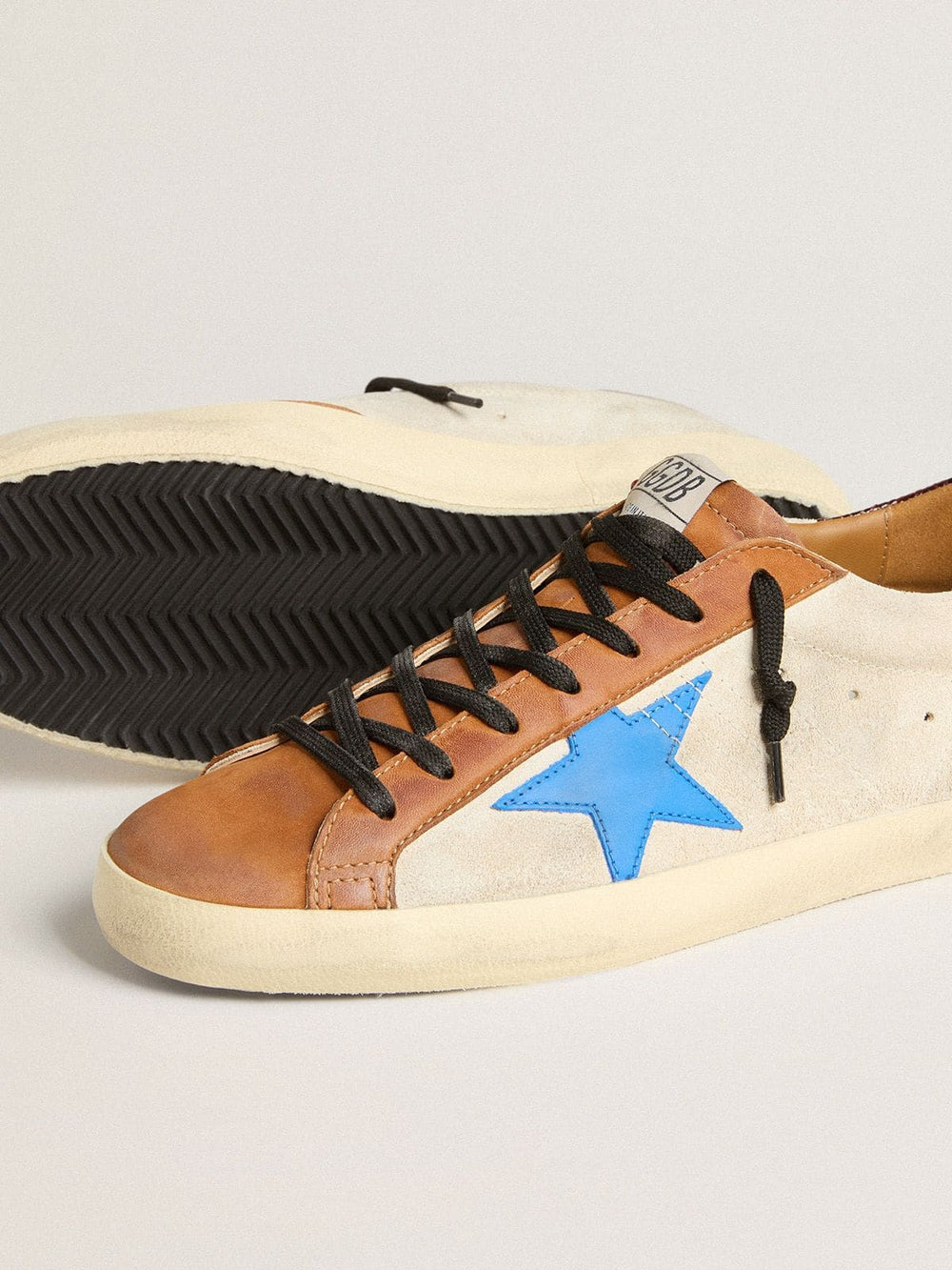Beige Men's Super-Star LTD with light blue star and crocodile-print heel tab