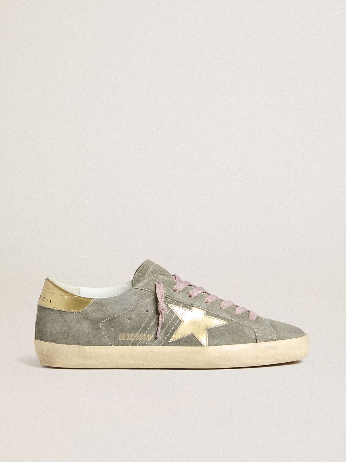 Men's Super-Star in gray suede with gold metallic leather star and heel tab