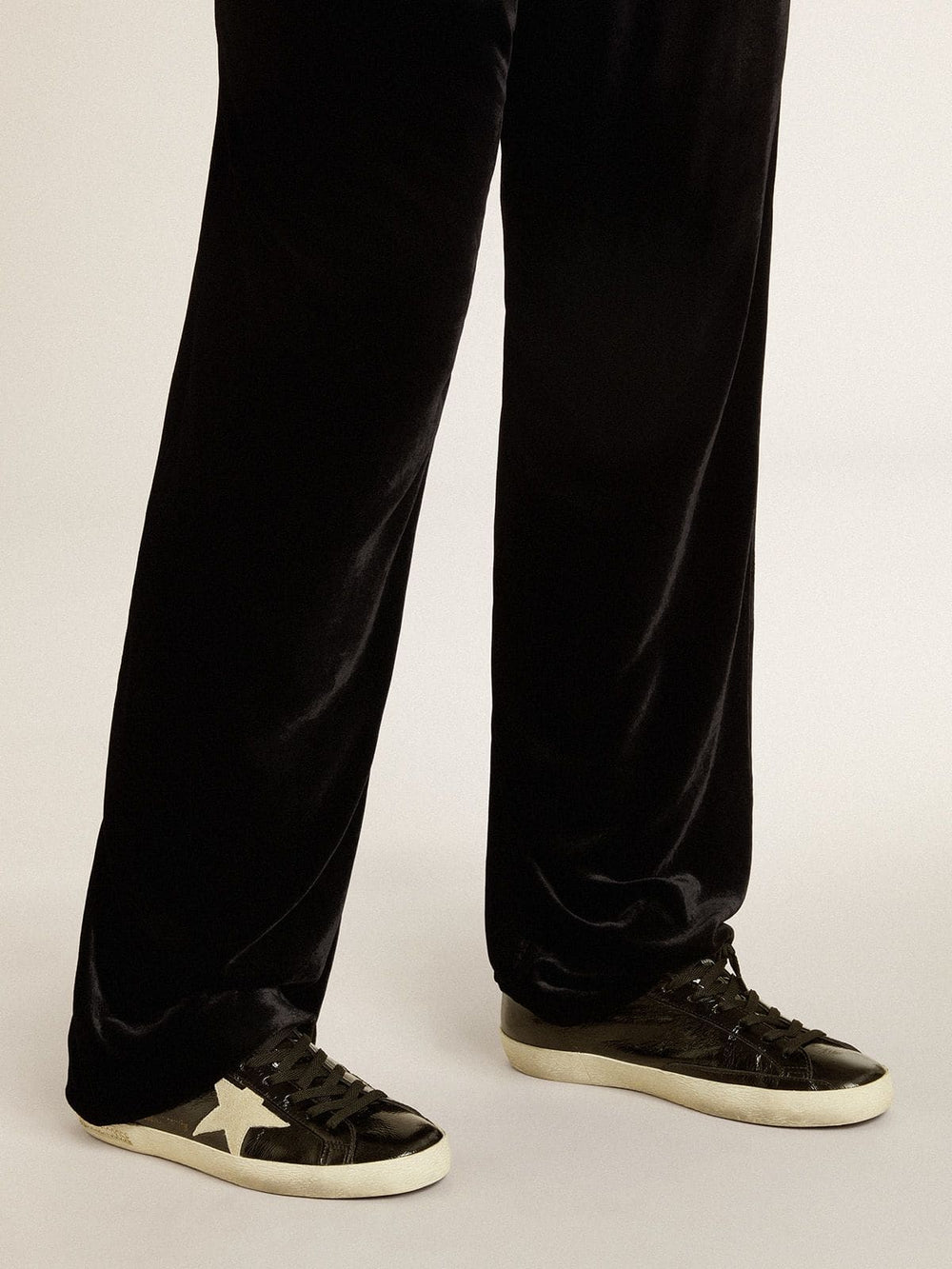 Men's Super-Star in black patent leather with suede star and heel tab