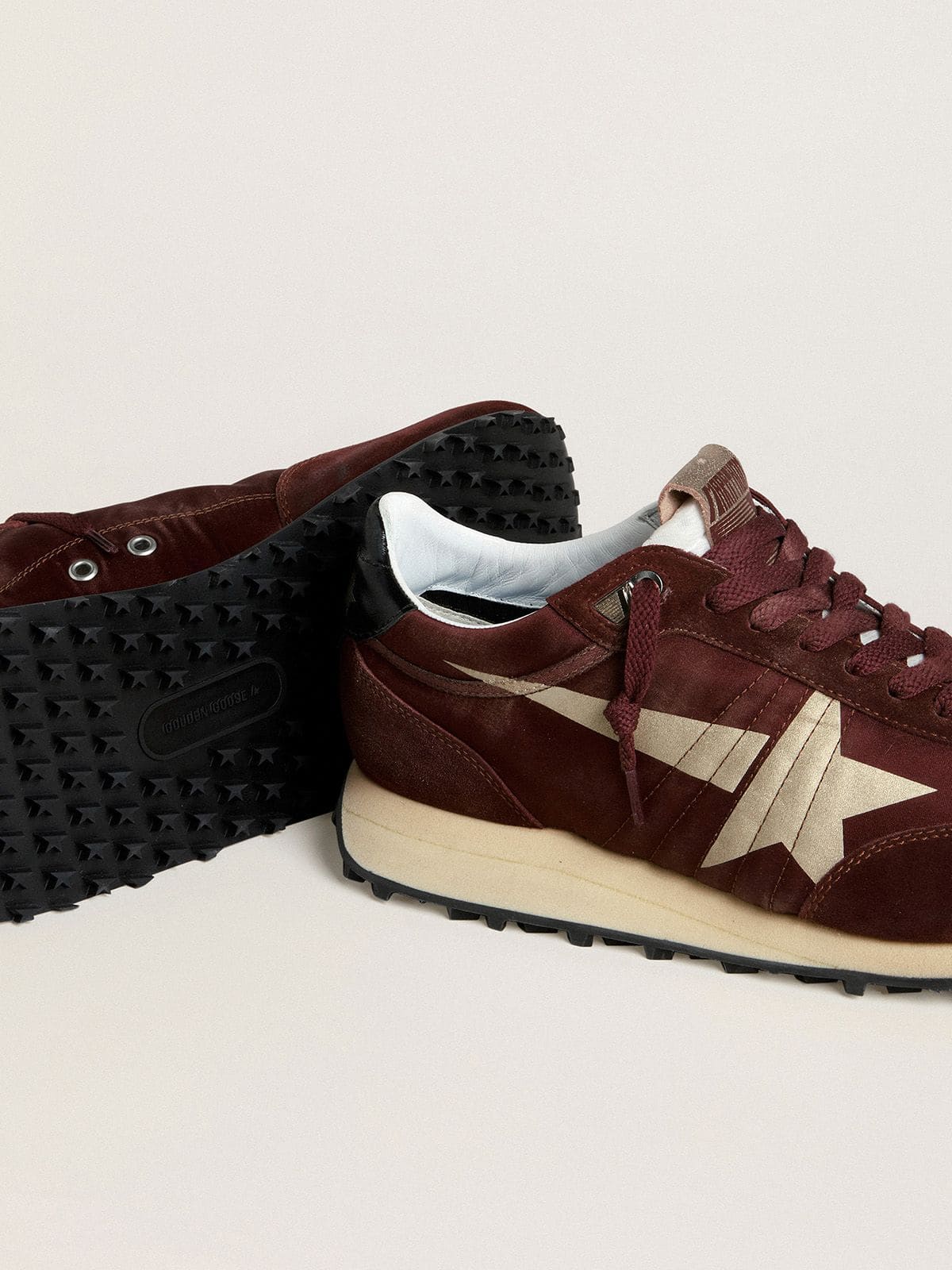 Men's Marathon with burgundy satin upper and platinum leather star