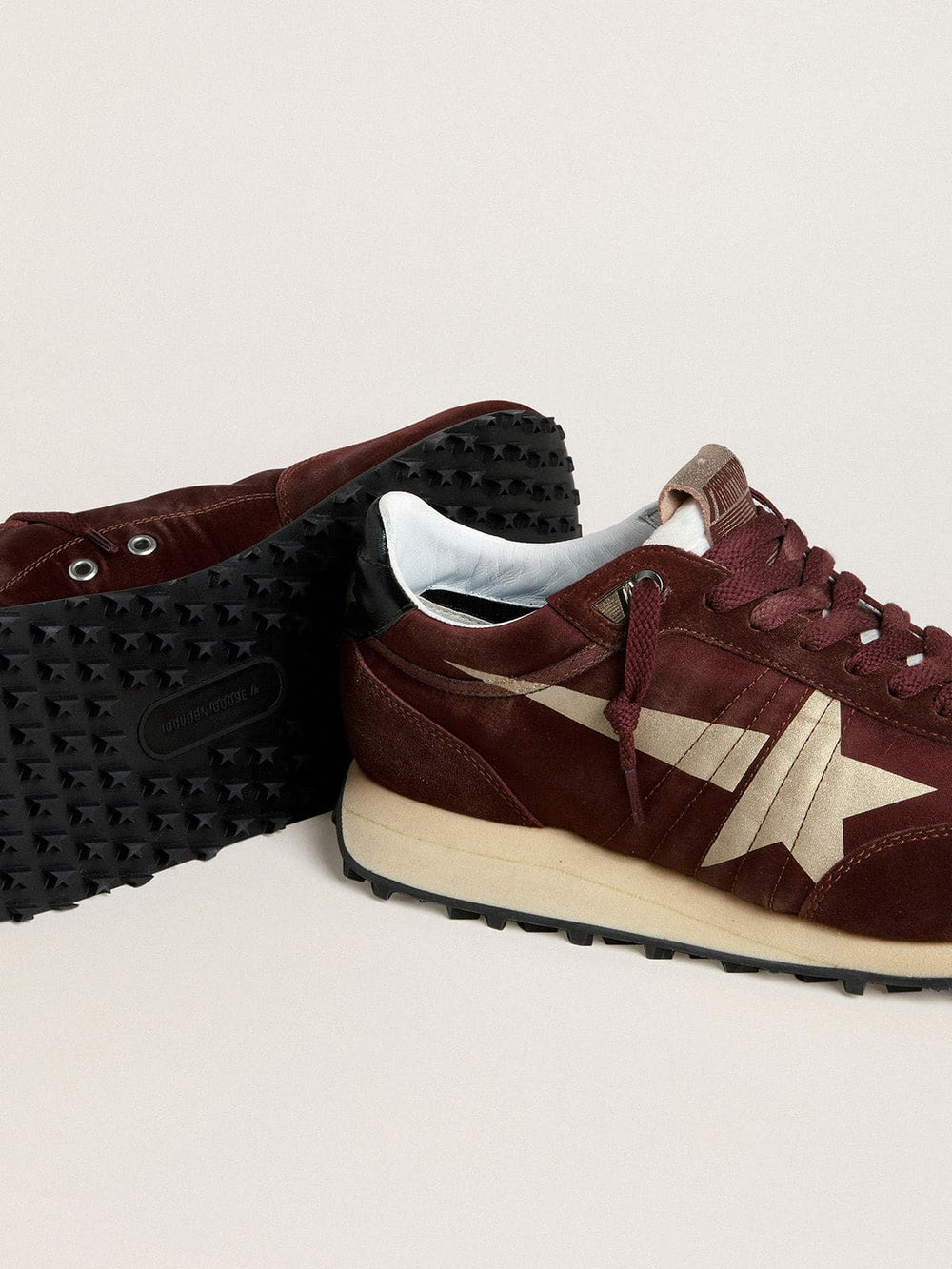 Men's Marathon with burgundy satin upper and platinum leather star