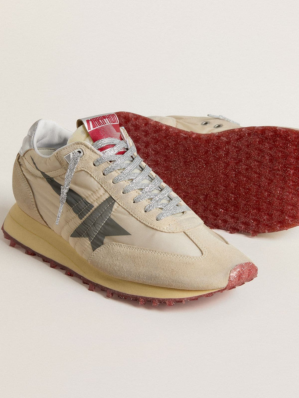 Men’s Marathon with beige nylon upper and gray star