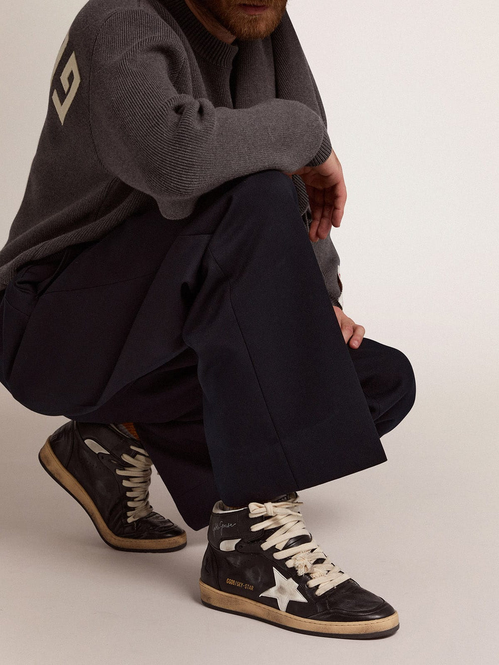 Sky-Star in black nappa leather with white leather star