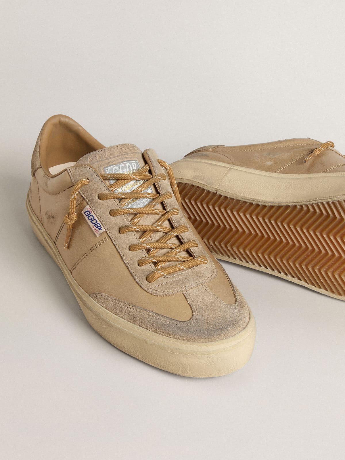 Men's Soul Star in beige naplak with beige suede heel tab