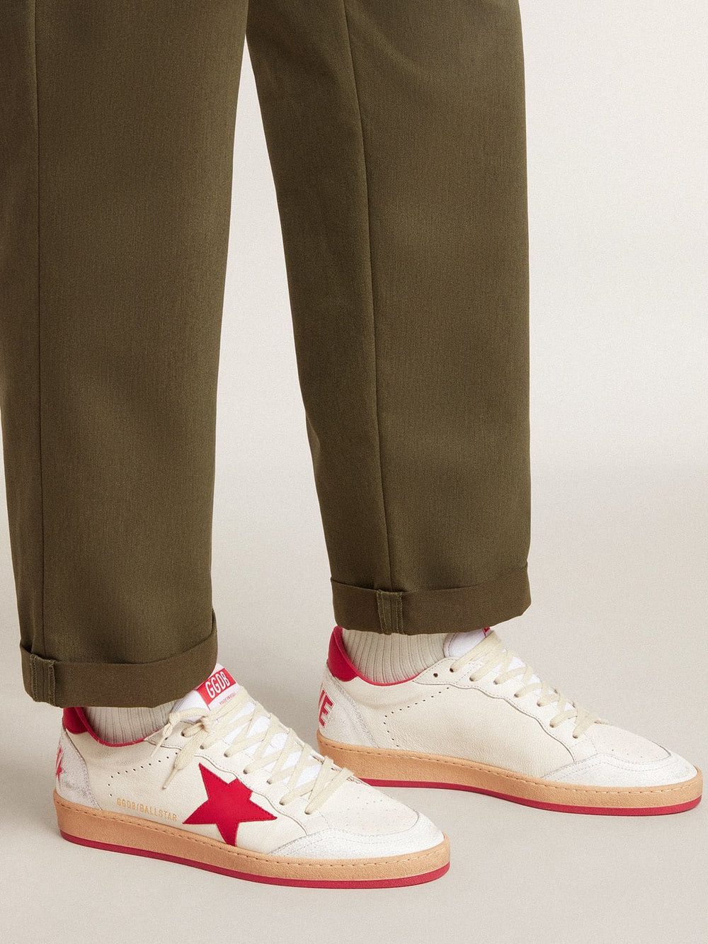 Men’s Ball Star Wishes in white leather with a red star and heel tab