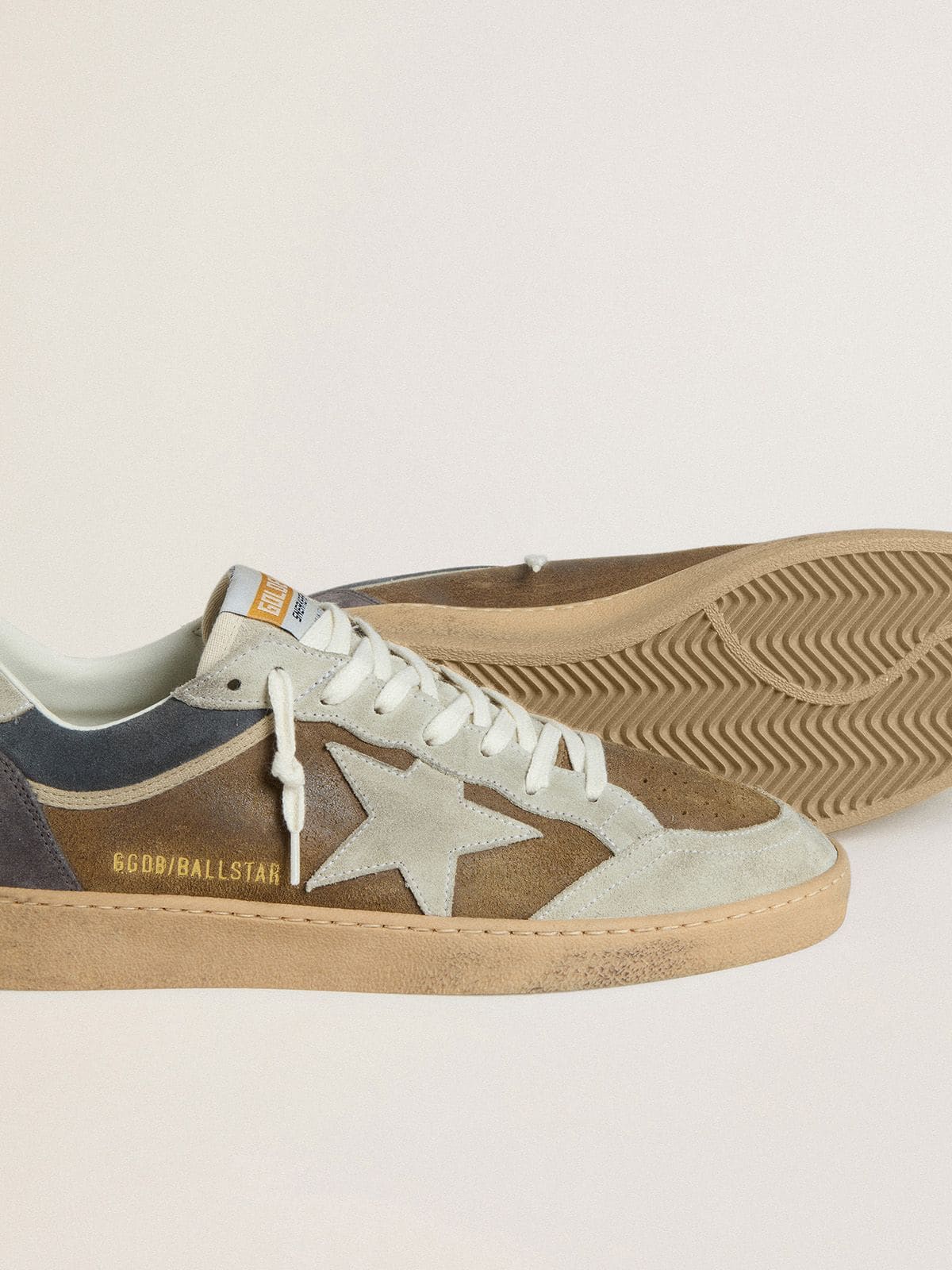 Men's Ball Star in military-green waxed suede with ice-gray suede star and heel tab